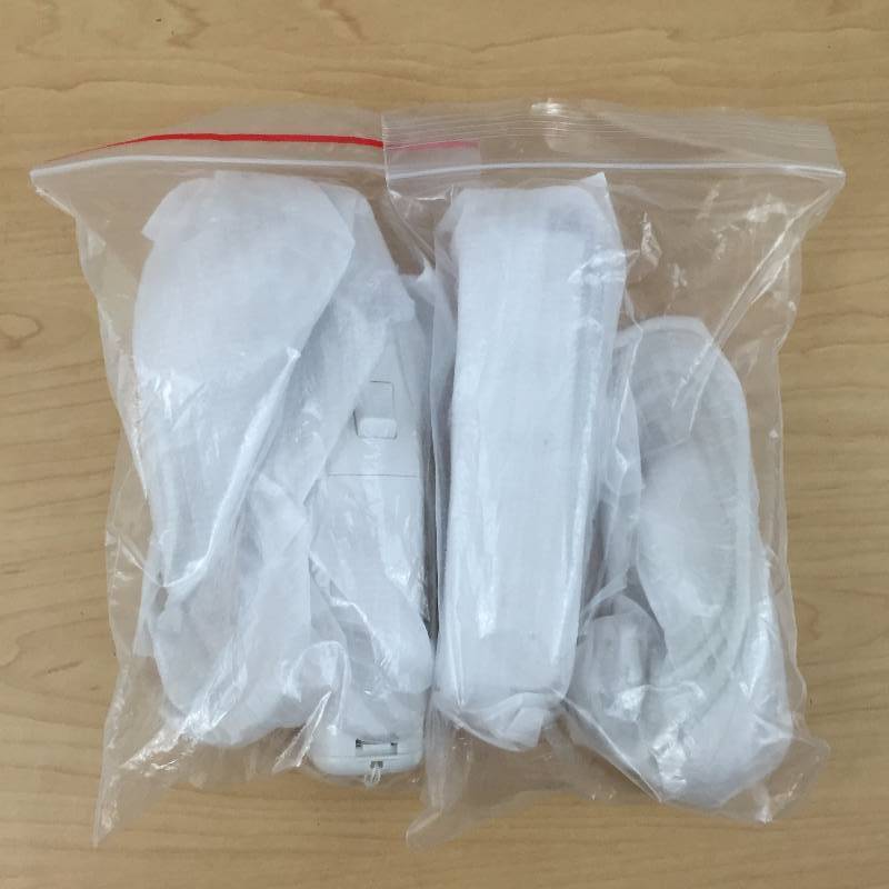 2 New In Package Nintendo Wii Remote and Nunchuck Controller Combo White (Non-OEM, Bulk Packaging) by Gator Crunch