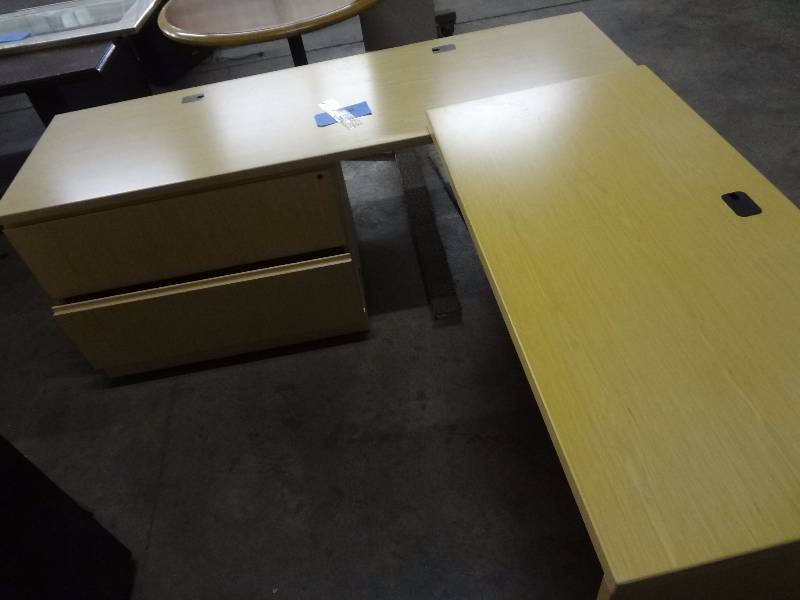 Blond Desk