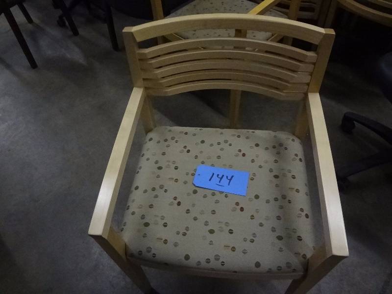 4 Blonde Chairs