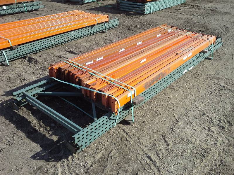 lot 421 image: Pallet Racking