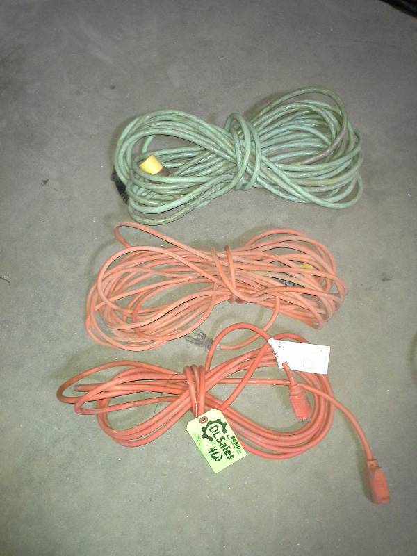 lot 460 image: Extension Cords