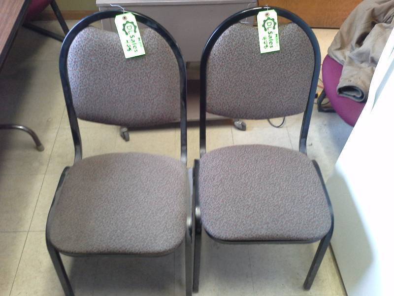 lot 478 image: Kitchen Chair