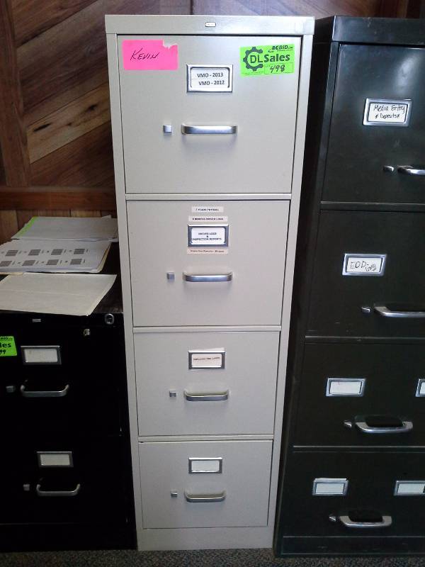 lot 498 image: File Cabinet