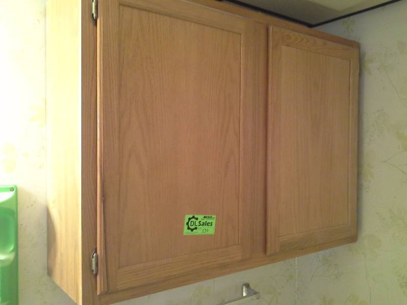 lot 539 image: OfficeKitchen Cabinets