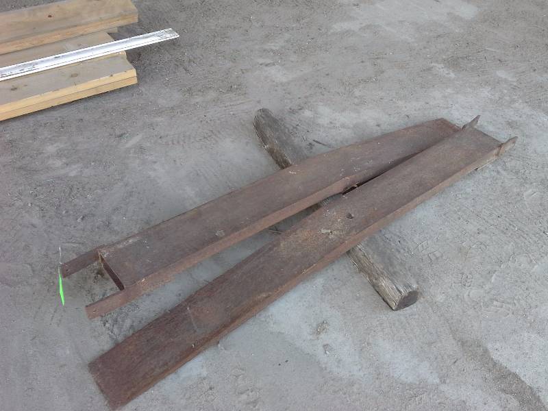 lot 331 image: Fork Extensions