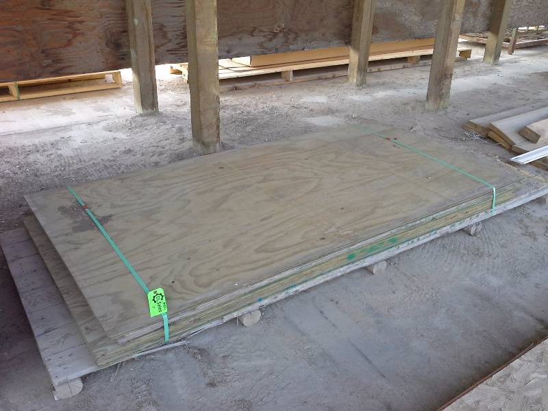 lot 333 image: Green Treated Plywood