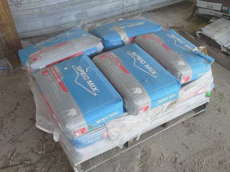 lot 355 image: Mortar Mix