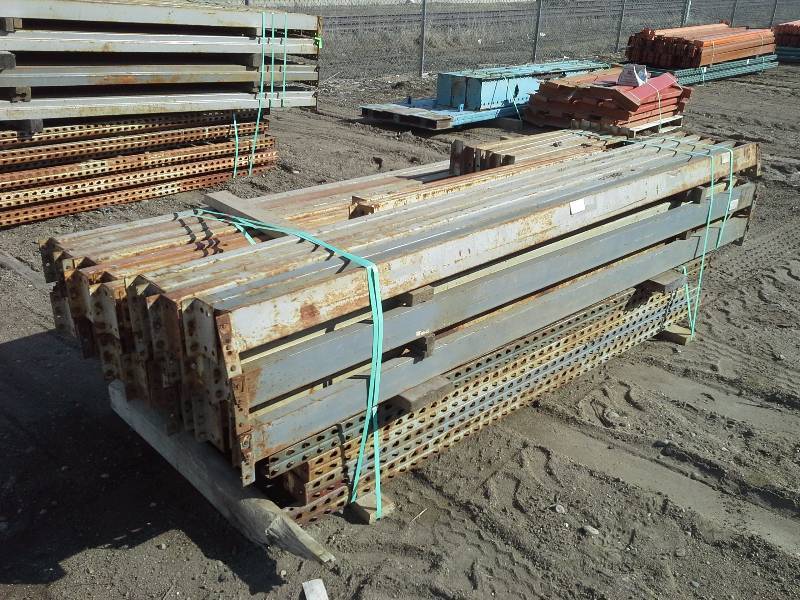 lot 424 image: Pallet Racking