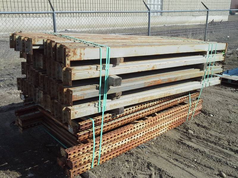lot 423 image: Pallet Racking