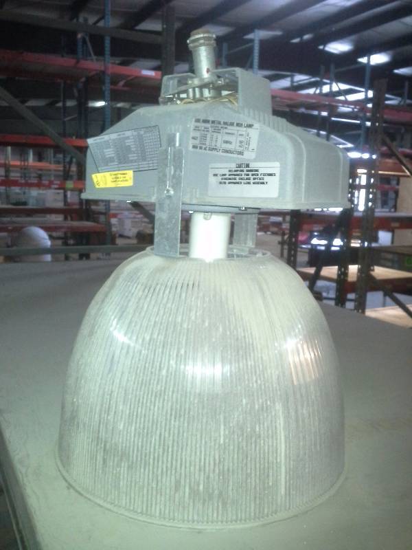 lot 2 image: High Bay Light