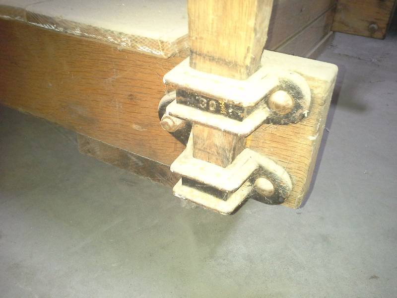 lot 18 image: Hamilton Wood Cart