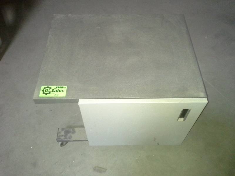 lot 27 image: Printer Base