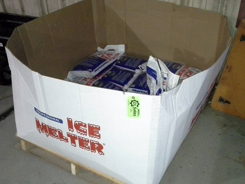 lot 82 image: Ice Melter