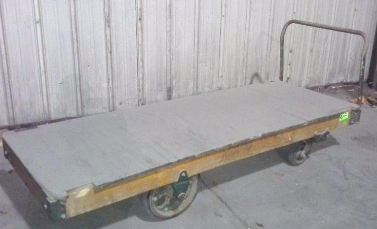 lot 189 image: Warehouse Cart