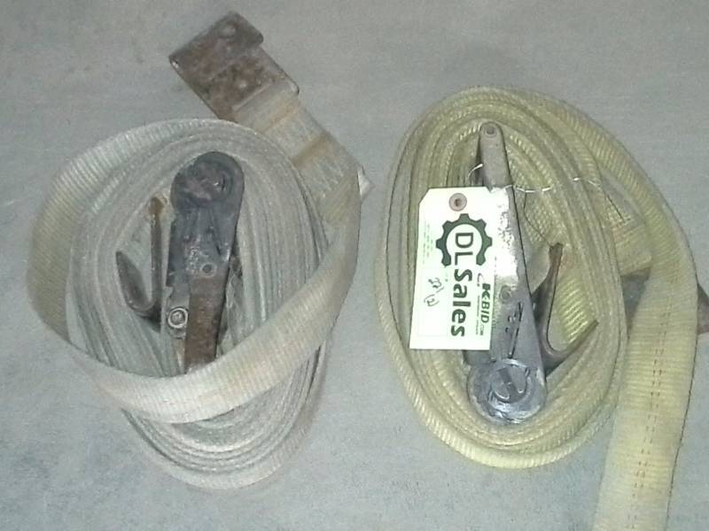lot 221 image: Load Straps