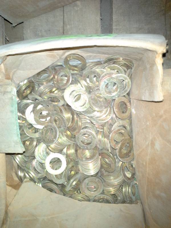 lot 118 image: Box of Flat Washers