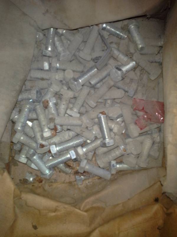 lot 119 image: Box of Bolts
