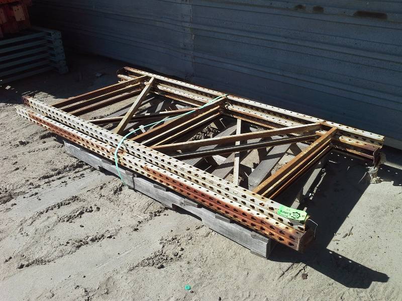 lot 319 image: Pallet Racking