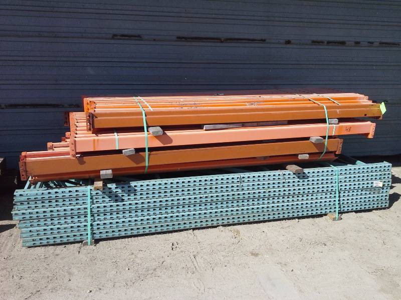 lot 320 image: Pallet Racking