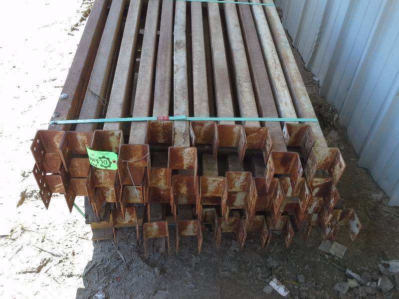 lot 391 image: Steel Cross Braces