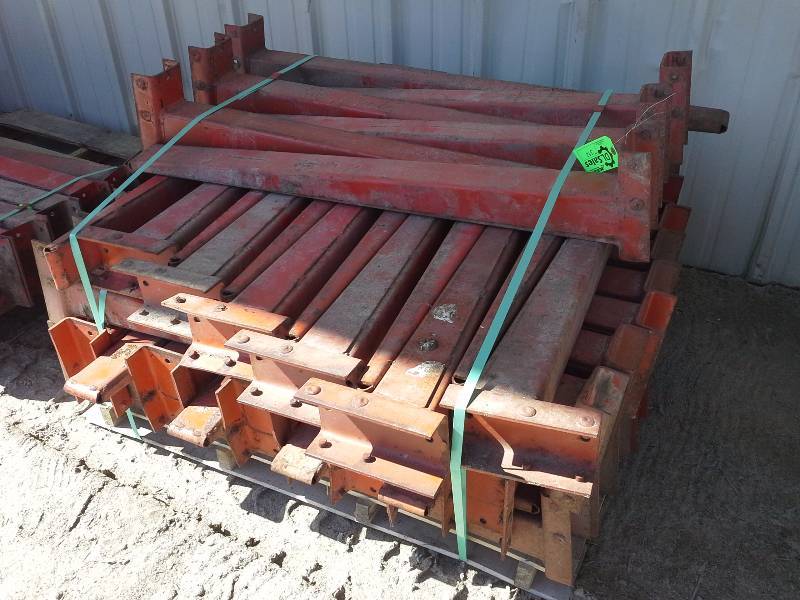 lot 392 image: Pallet of Cantilever Arms