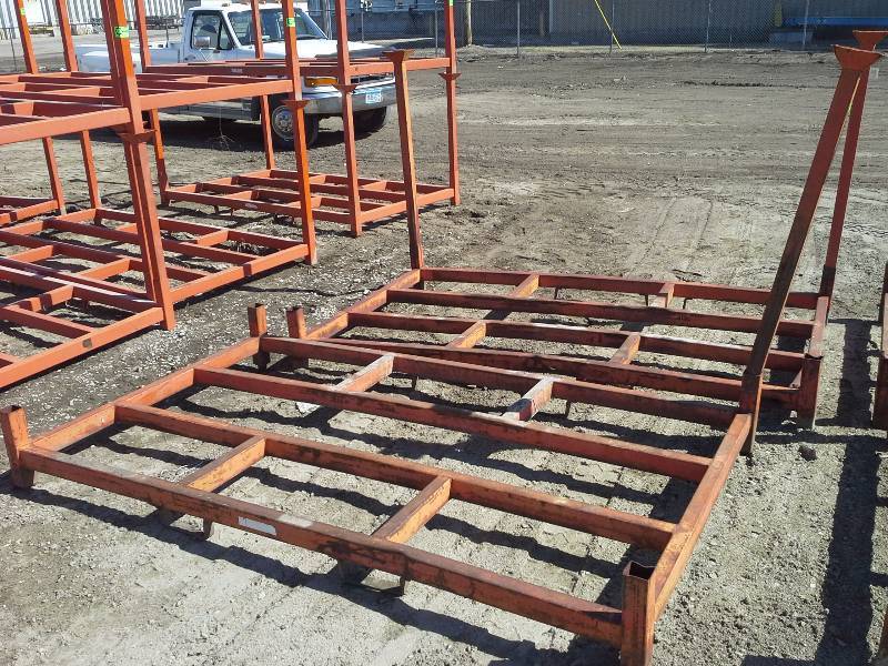 lot 438 image: Metal Storage Rack