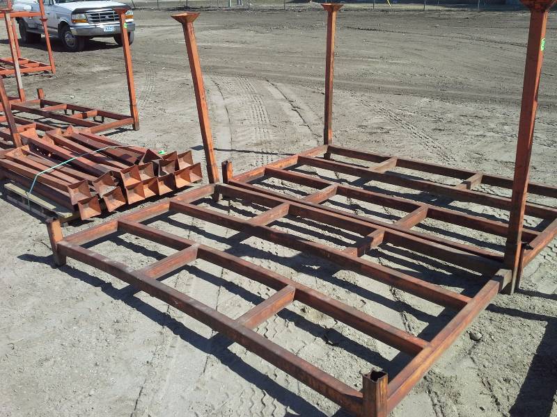 lot 433 image: Metal Storage Rack