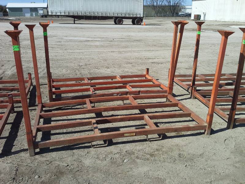 lot 430 image: Metal Storage Rack