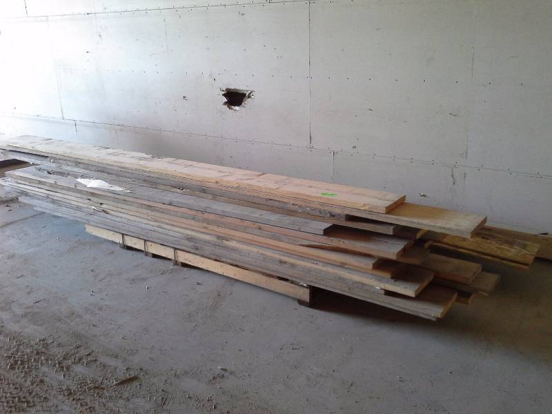lot 256 image: Lumber