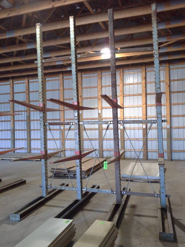 lot 257 image: Cantalever Racks