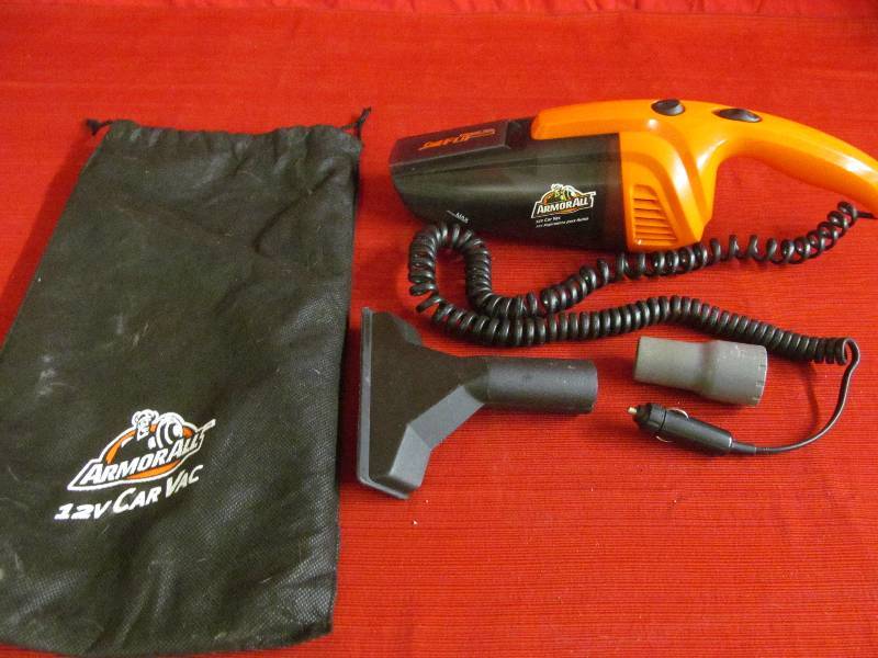 AmourAll 12 volt car vac