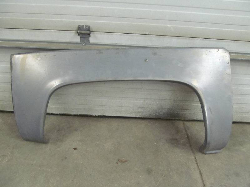 Chevy rear box side