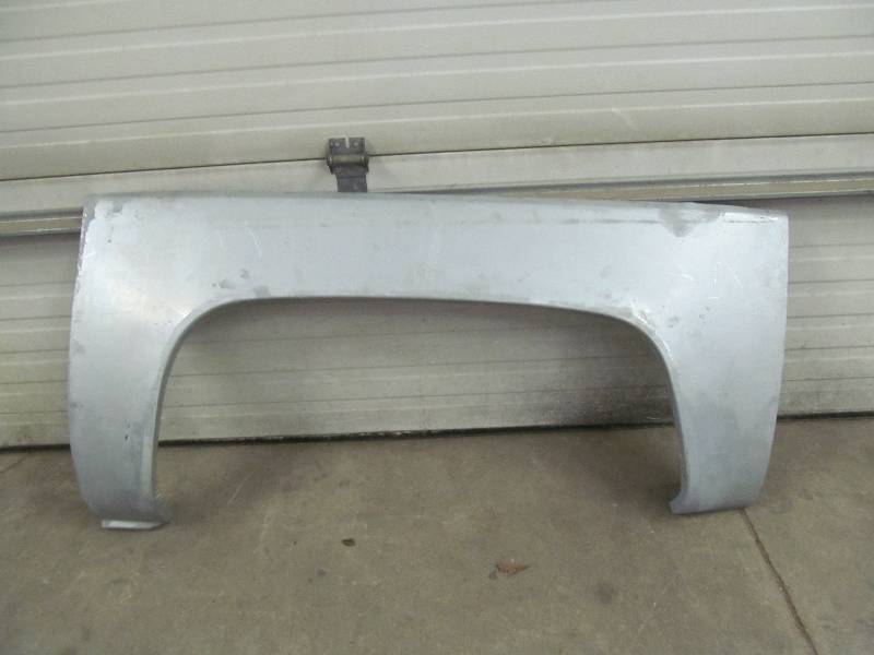 Chevy rear box side