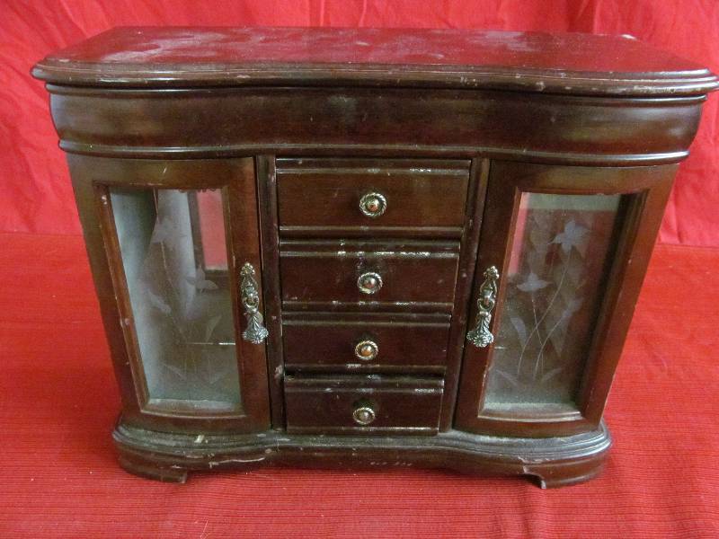 Jewelry Box