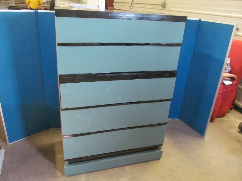 Dresser