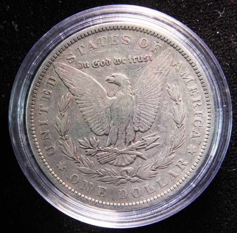 1883 MORGAN SILVER DOLLAR IN AIRTITE HOLDER