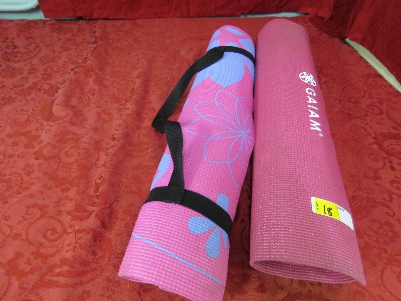 lot 18 image: Yoga Mats