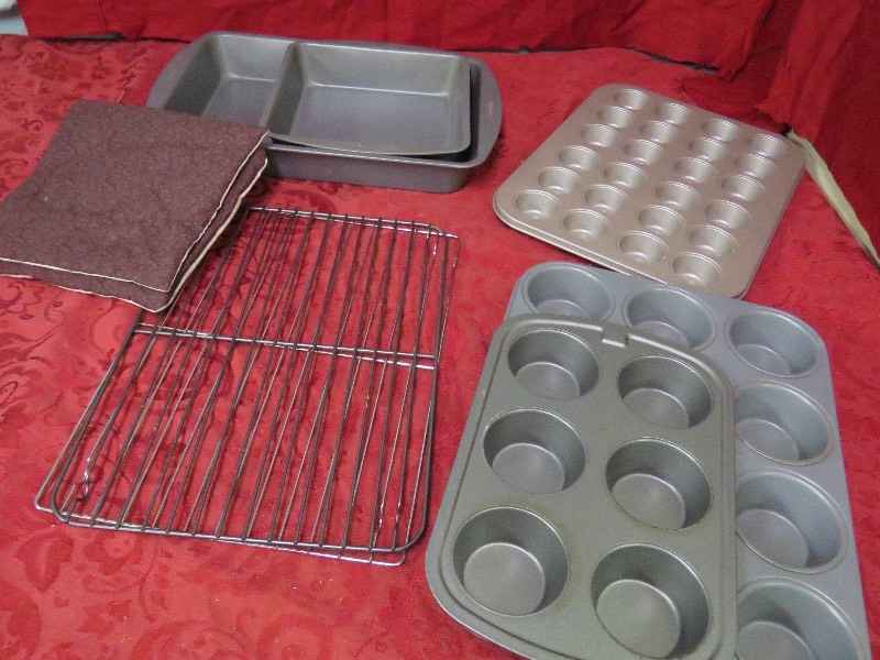 lot 30 image: Kitchen Lot