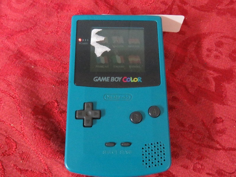 lot 39 image: Nintendo GameBoy Color