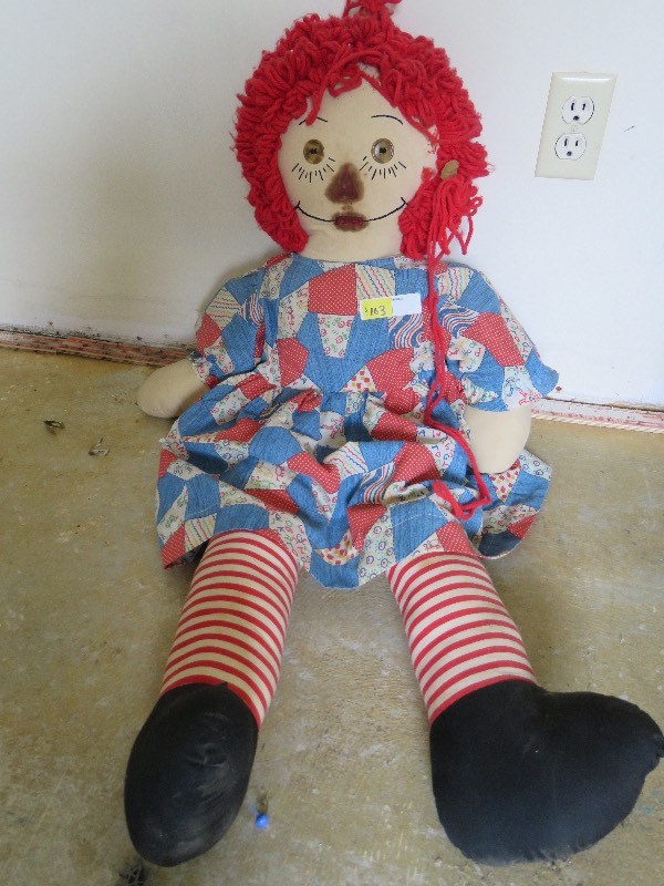 lot 103 image: Raggedty Ann