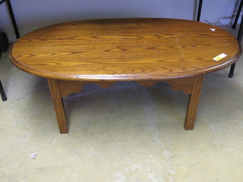 lot 129 image: Wood Coffee Table
