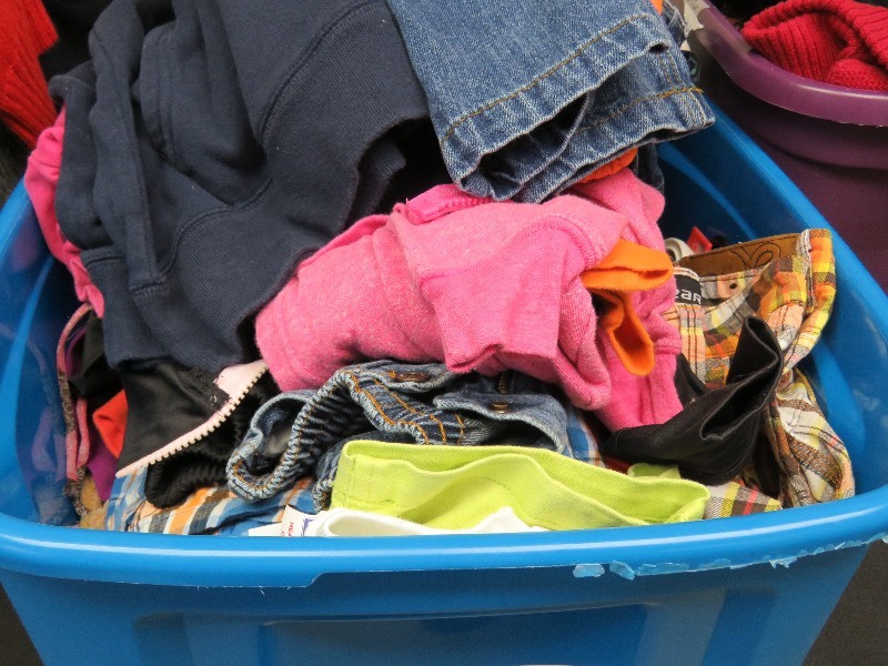 lot 131 image: Kids Clothes