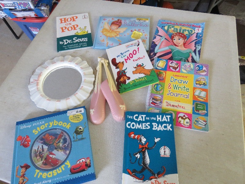 lot 161 image: Kids lot