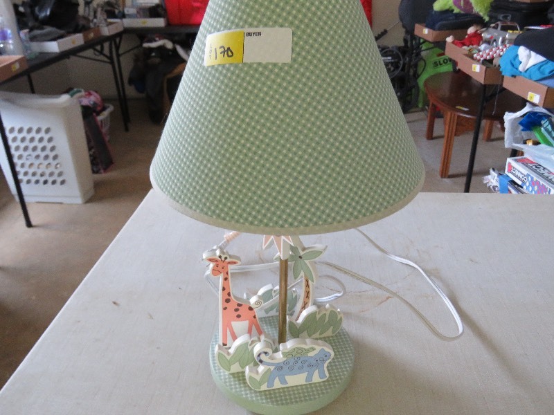 lot 170 image: Kids Room Lamp