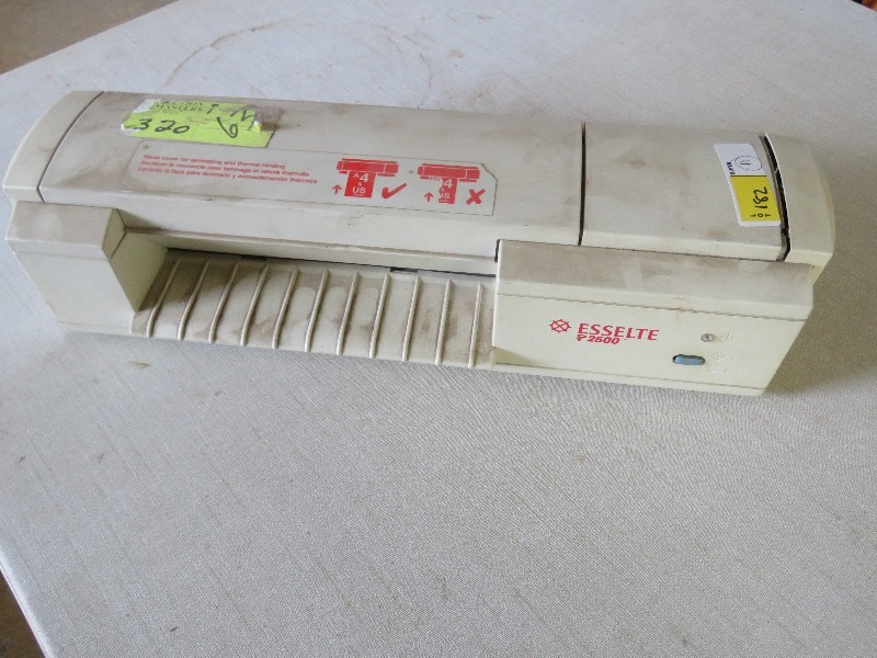 lot 182 image: Laminator�