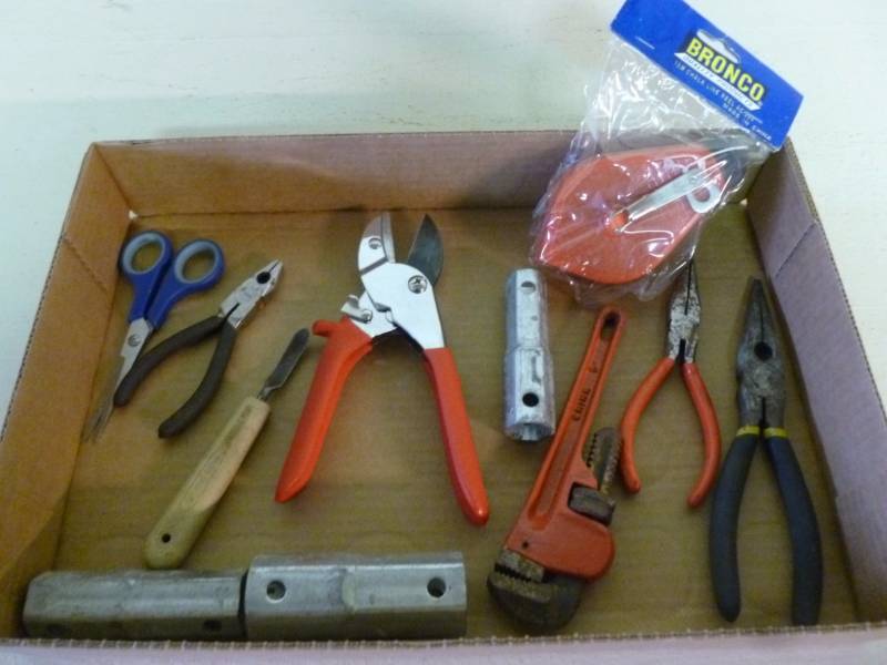 lot 24 image: Tools
