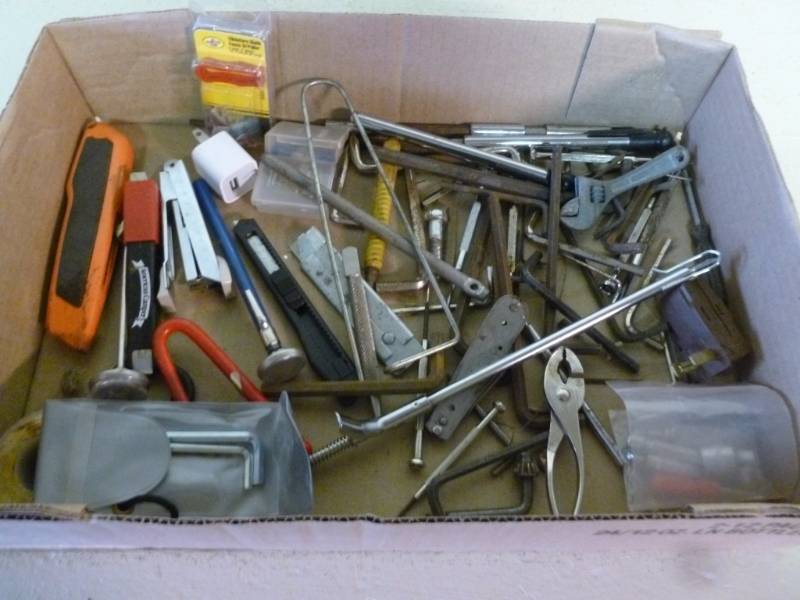 lot 27 image: Tools