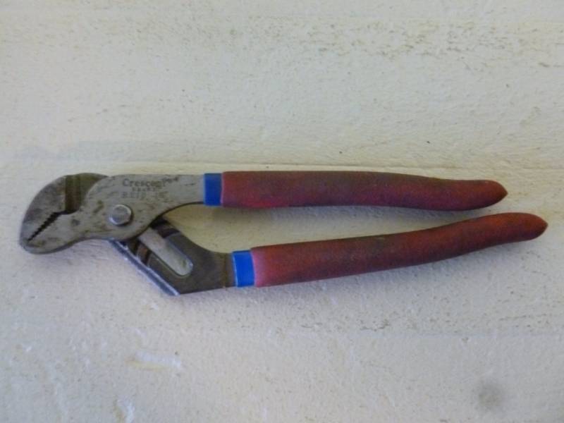 lot 29 image: Tool