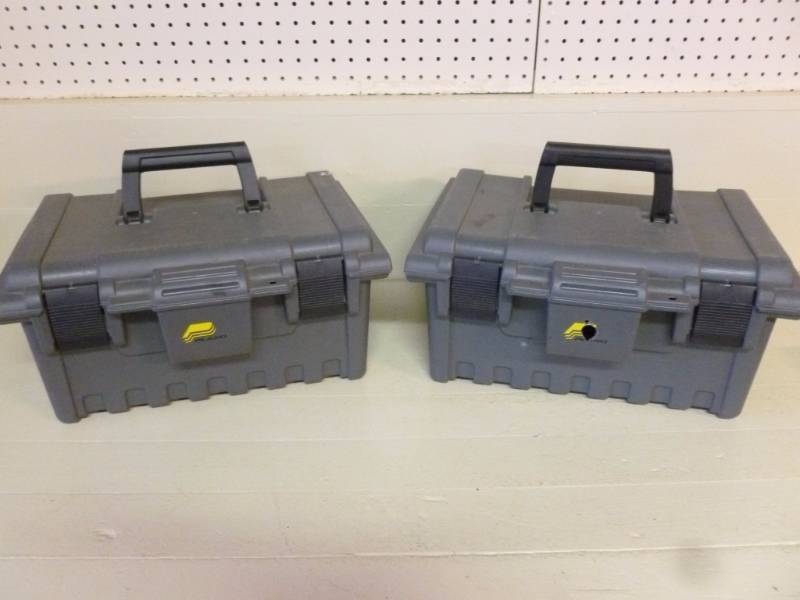 lot 34 image: Tool Boxes