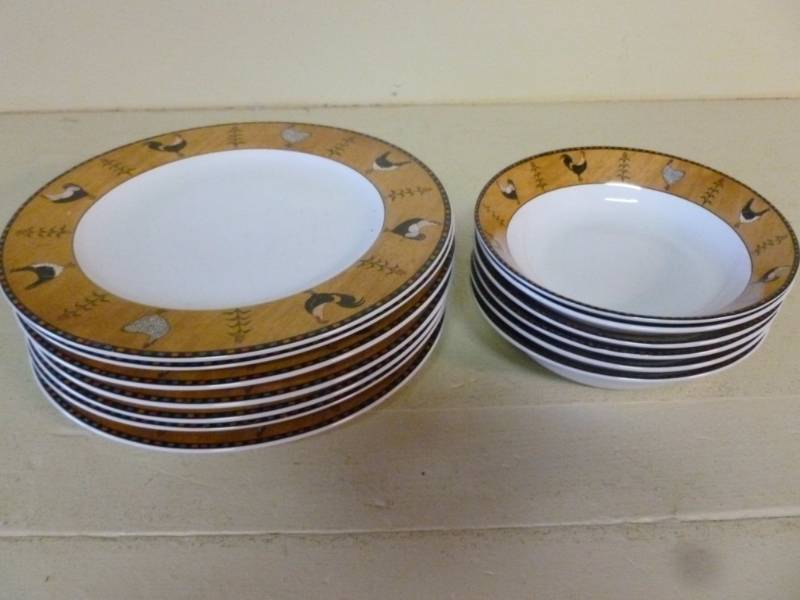 lot 40 image: Chicken Themed Dishes